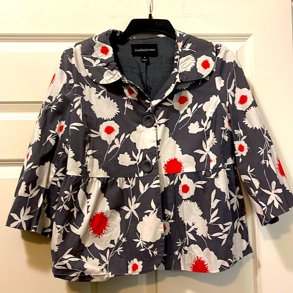 Short jacket